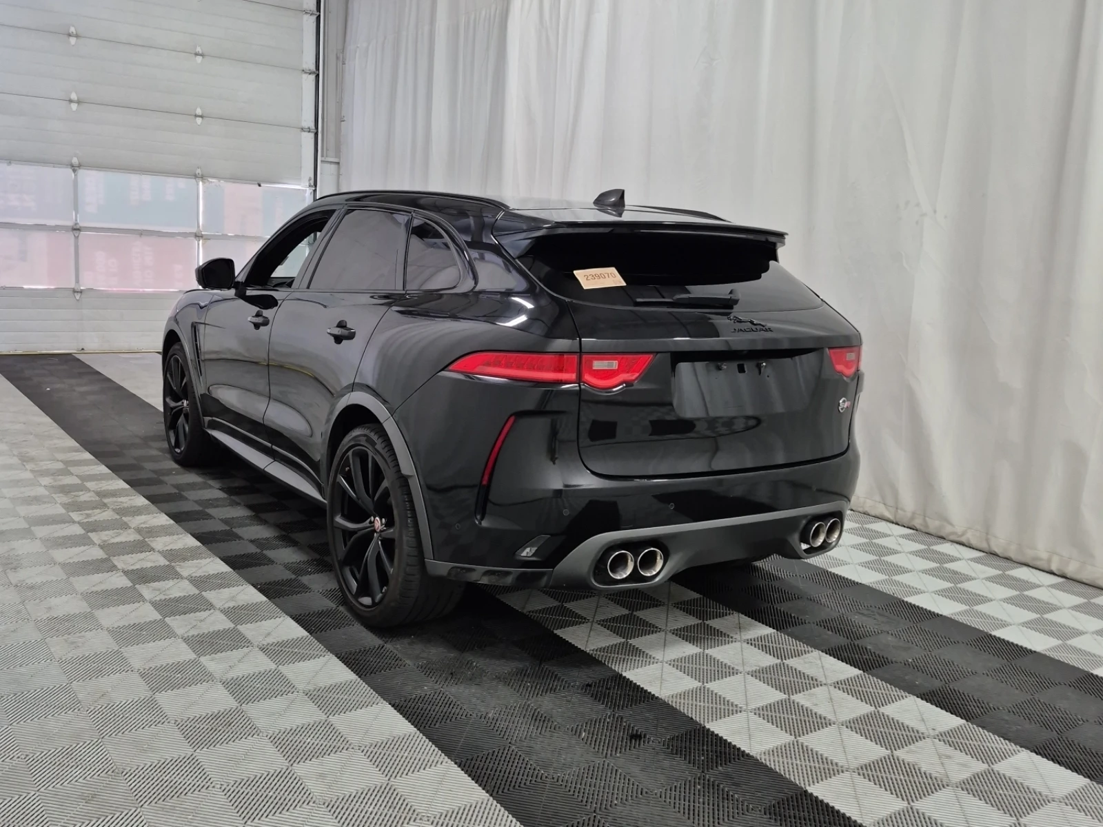 Jaguar F-PACE * SVR* ���������* �������* �����*  | Mobile.bg � ����������� 17
