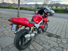     Honda Vtr 1000CC