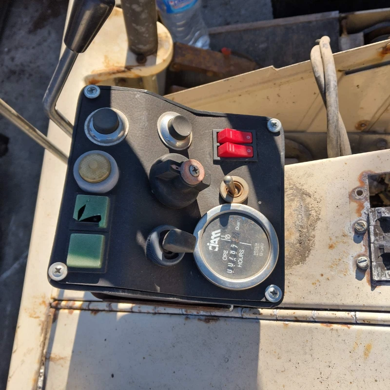 Асфалтополагаща машина Друга марка Paul Andrä , снимка 4 - Индустриална техника - 53062280