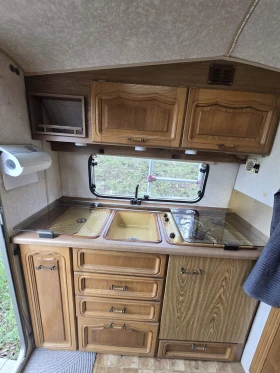 Каравана Swift, снимка 9