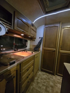 Каравана Swift, снимка 4