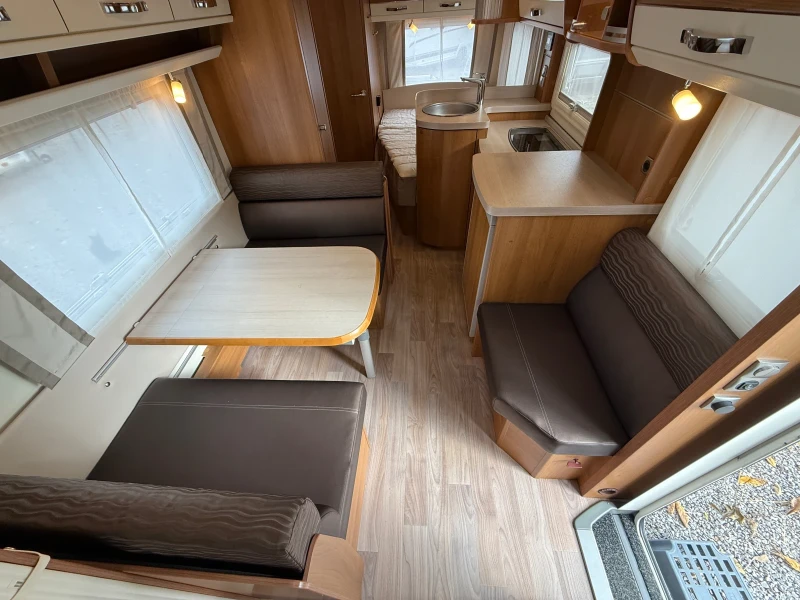 Каравана Tabbert 540 DM ПЪЛНО ОБОРУДВАНЕ, снимка 8 - Каравани и кемпери - 52170895