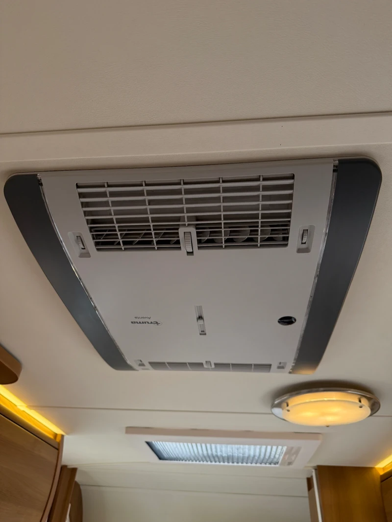 Каравана Tabbert 540 DM ПЪЛНО ОБОРУДВАНЕ, снимка 17 - Каравани и кемпери - 52170895