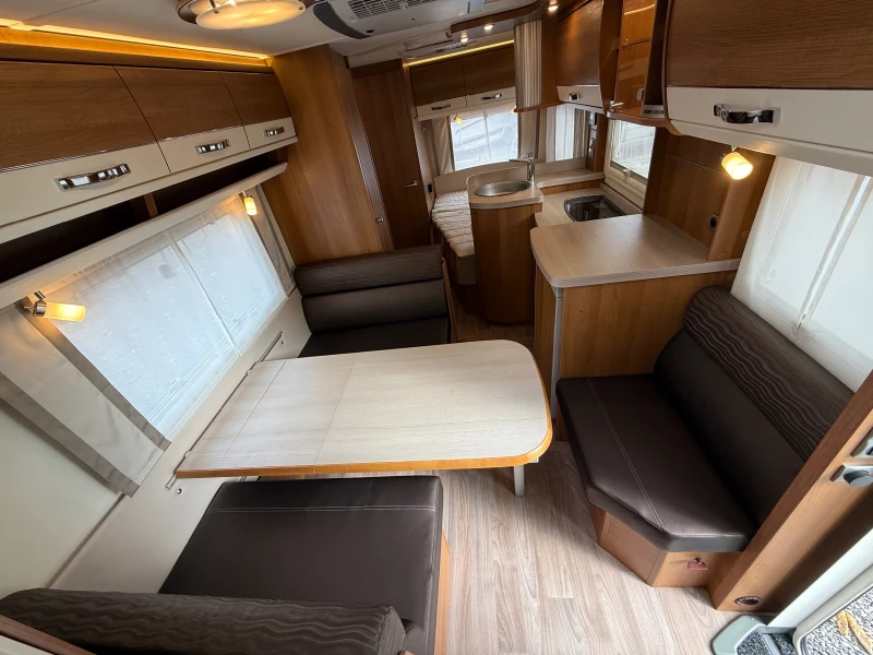 Каравана Tabbert 540 DM ПЪЛНО ОБОРУДВАНЕ, снимка 9 - Каравани и кемпери - 52170895