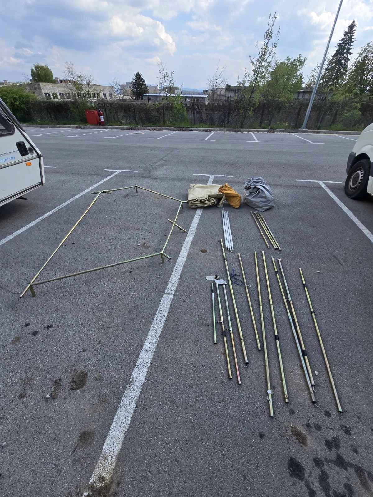 Каравана Swift, снимка 6 - Каравани и кемпери - 54246150