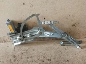 Стъклоповдигач преден десен Opel Astra G - 5 вр , снимка 1