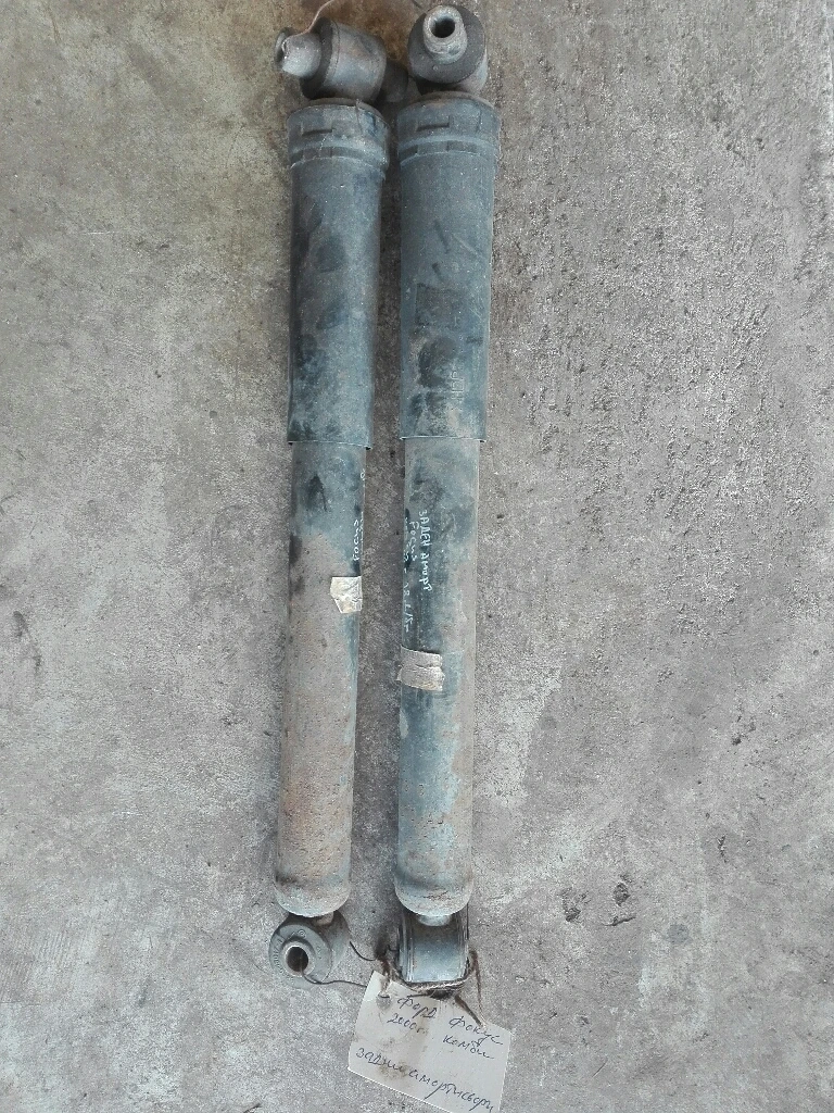 Амортисьори форд фокус комби задни