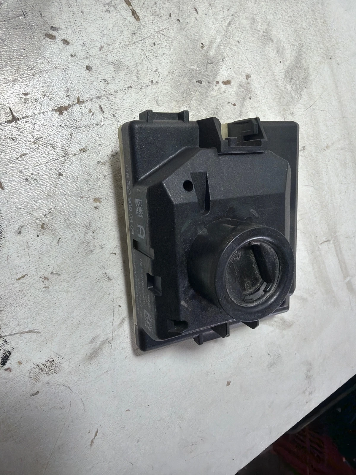 гълтач ключ A2229003409 Мерцедес Ц 250 