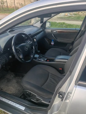 Mercedes-Benz C 220, снимка 6