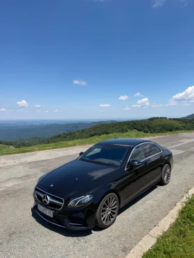 Mercedes-Benz E 220, снимка 12