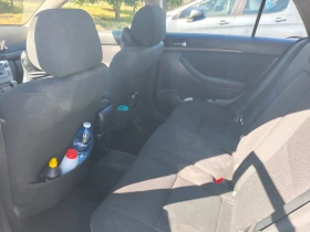 Toyota Avensis, снимка 9