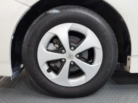 Toyota Prius 1.8 E, снимка 5