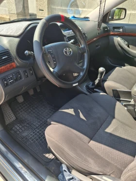 Обява за продажба на Toyota Avensis 2.0D-4D 116K.C. ~8 999 лв. - изображение 1