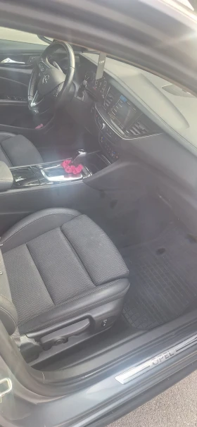 Opel Insignia 2.0 D, снимка 11