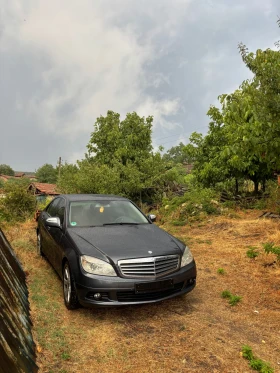 Mercedes-Benz C 220, снимка 4