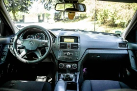 Mercedes-Benz C 220, снимка 12