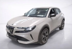 ����� �� �������� �� Alfa Romeo Junior Elettrica 54kWh