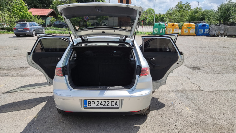 Seat Ibiza 1.9Sdi, снимка 4 - Автомобили и джипове - 45915576