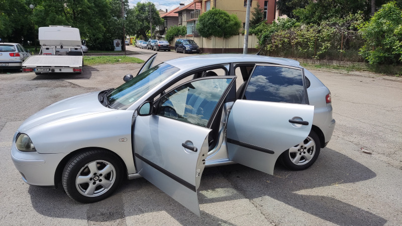 Seat Ibiza 1.9Sdi, снимка 3 - Автомобили и джипове - 45915576