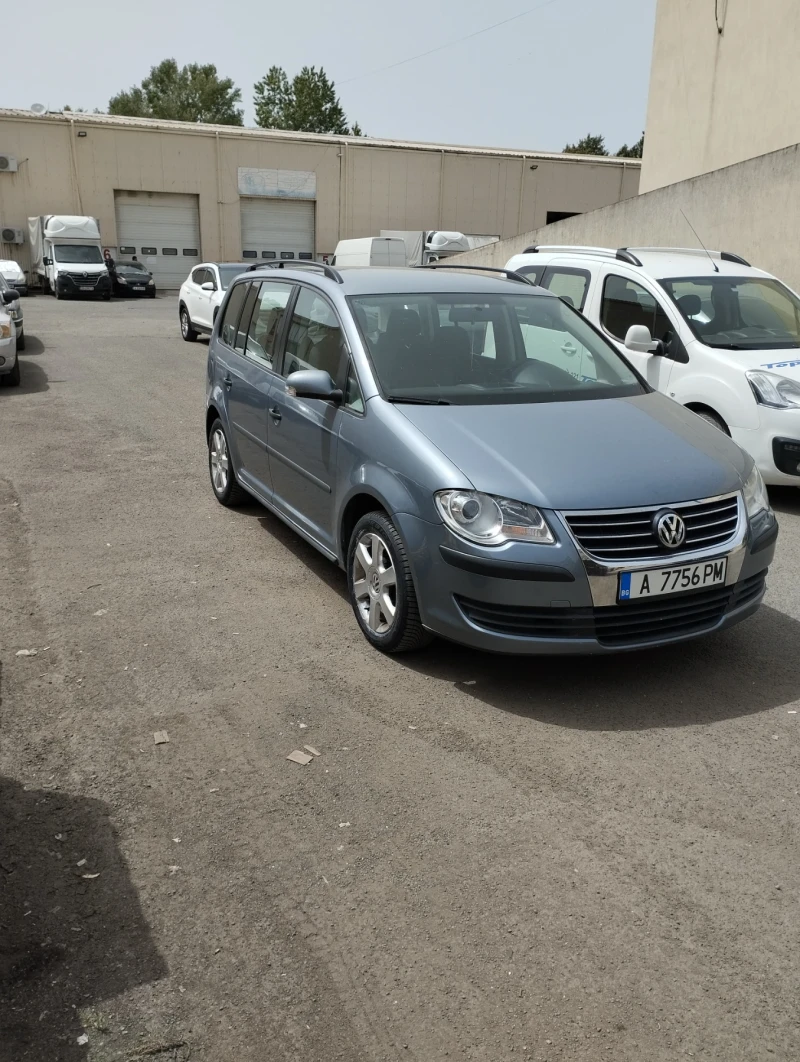 VW Touran, снимка 3 - Автомобили и джипове - 47782083