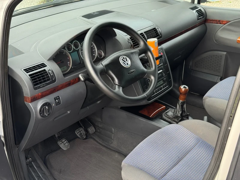 VW Sharan 1.9TDi 116к.с * Климатроник* , снимка 9 - Автомобили и джипове - 47346640