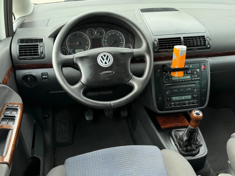 VW Sharan 1.9TDi 116к.с * Климатроник* , снимка 10 - Автомобили и джипове - 47346640