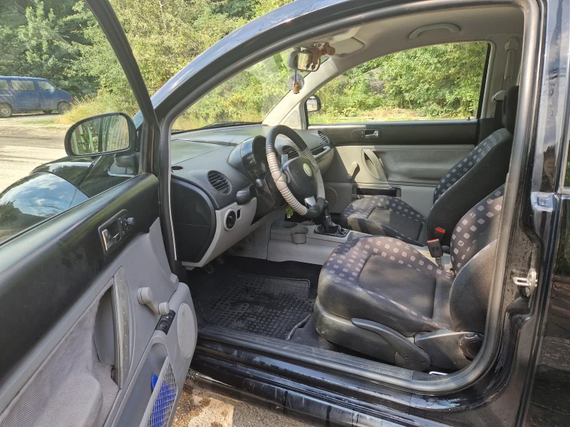 VW Beetle, снимка 4 - Автомобили и джипове - 51896886