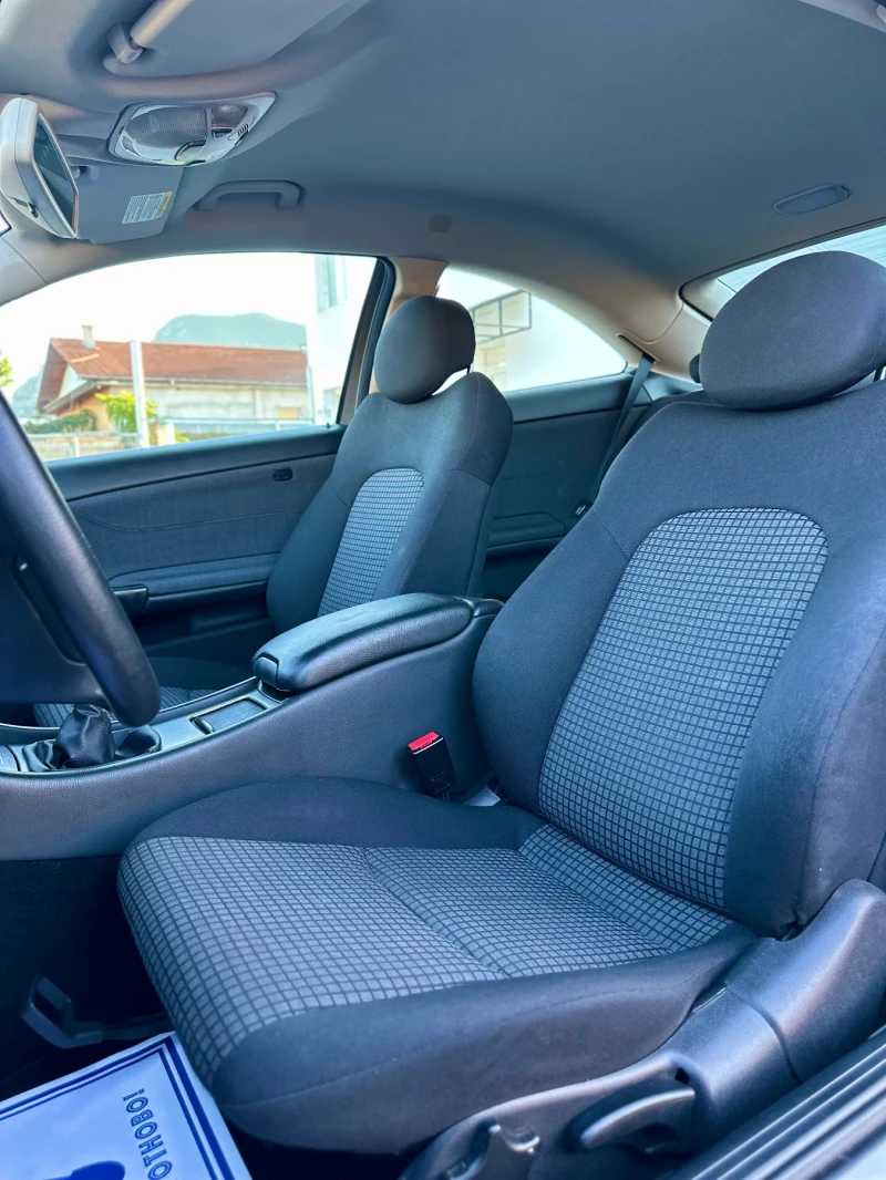 Mercedes-Benz C 180, снимка 13 - Автомобили и джипове - 51596502