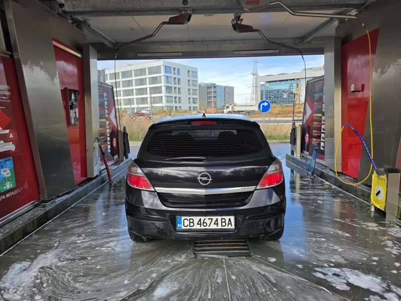 Opel Astra, снимка 5 - Автомобили и джипове - 52278614