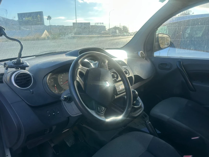Renault Kangoo 1.5Dci 2017, снимка 5 - Автомобили и джипове - 52655642