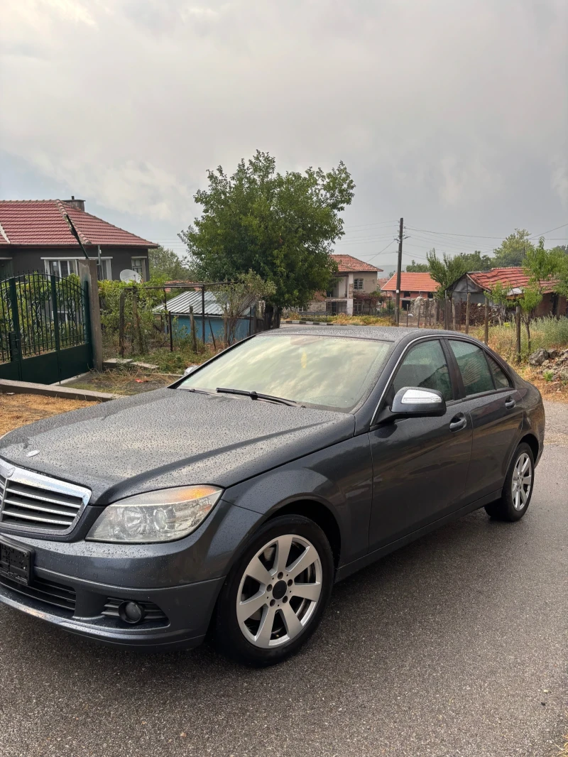 Mercedes-Benz C 220, снимка 2 - Автомобили и джипове - 52900048