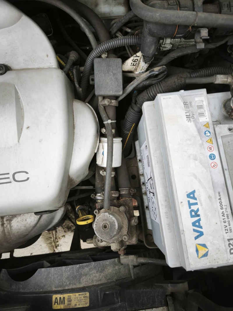 Opel Zafira A, снимка 12 - Автомобили и джипове - 53484376