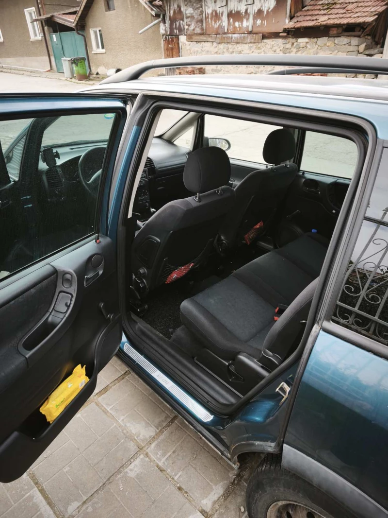 Opel Zafira A, снимка 8 - Автомобили и джипове - 53484376