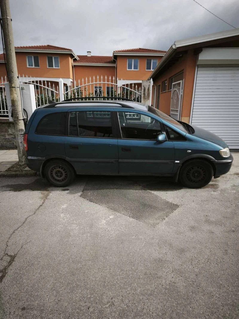 Opel Zafira A, снимка 4 - Автомобили и джипове - 53484376