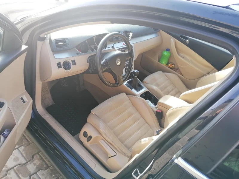 VW Passat 2.0 TDI, снимка 4 - Автомобили и джипове - 53571213