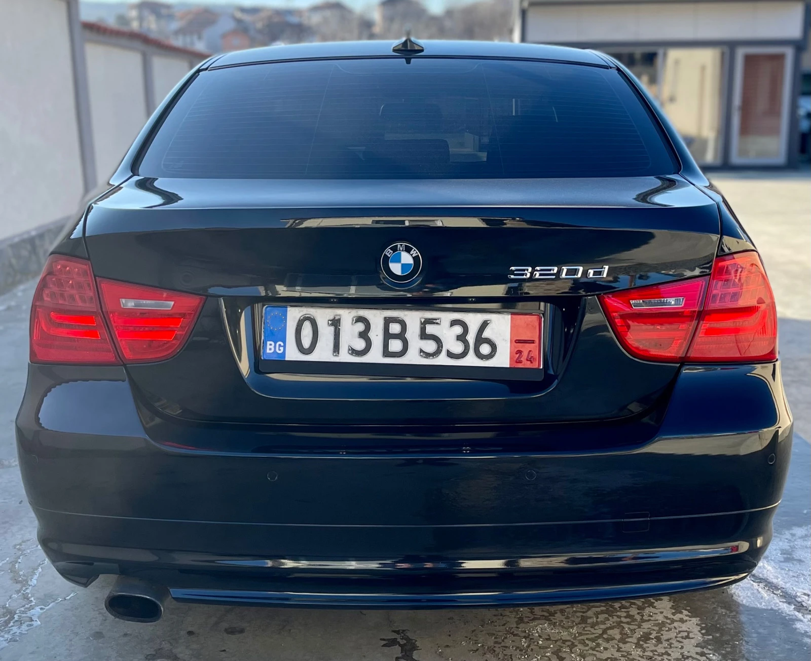 BMW 320 2.0d  - изображение 4