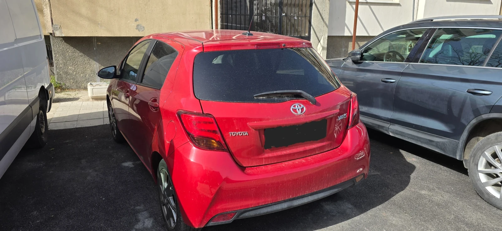 Toyota Yaris  - изображение 2