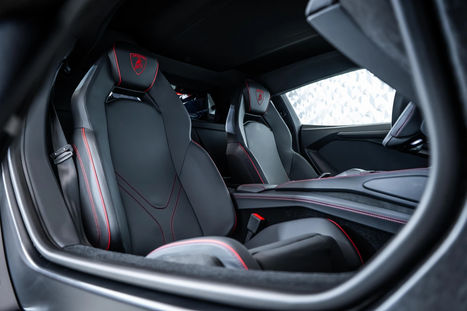 Lamborghini Revuelto Nero Noctis | Mobile.bg   15