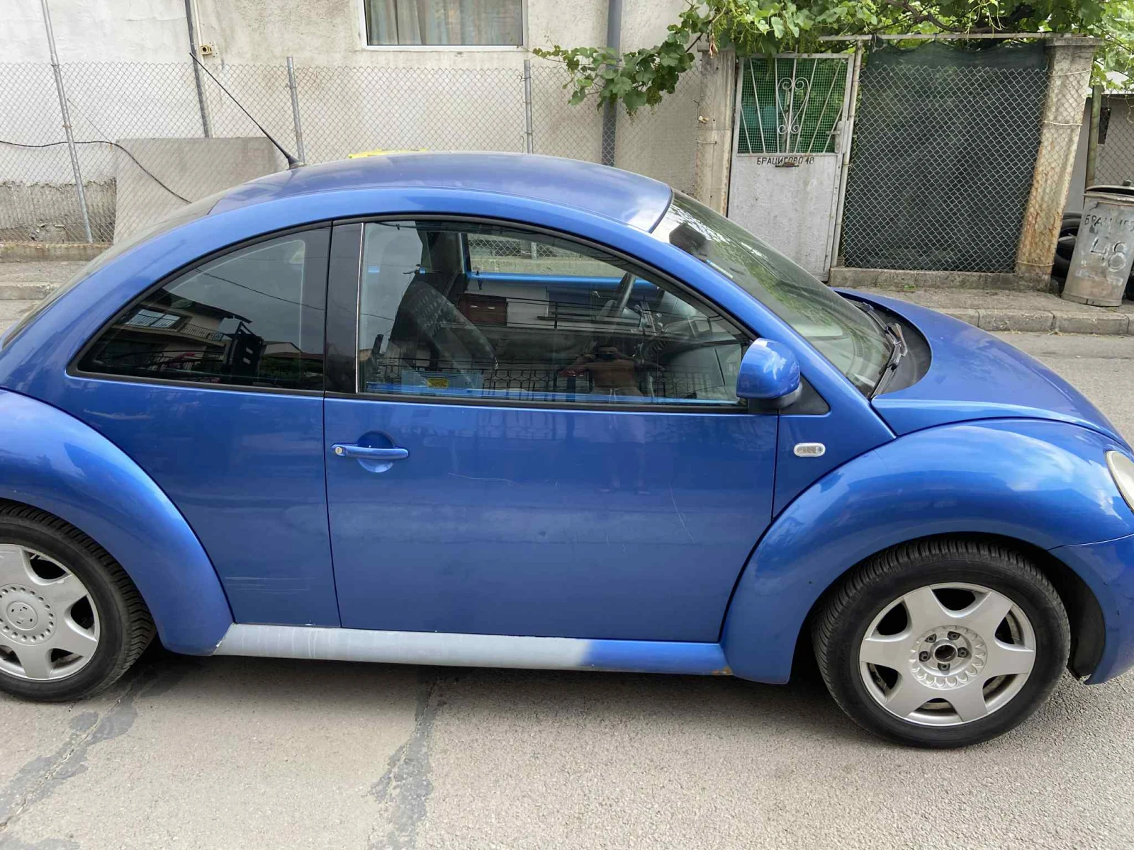 VW Beetle 1, 9 TDI - изображение 8