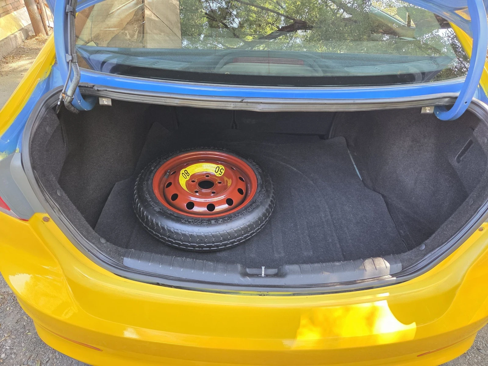 Hyundai Elantra 2.0 LPG - изображение 8
