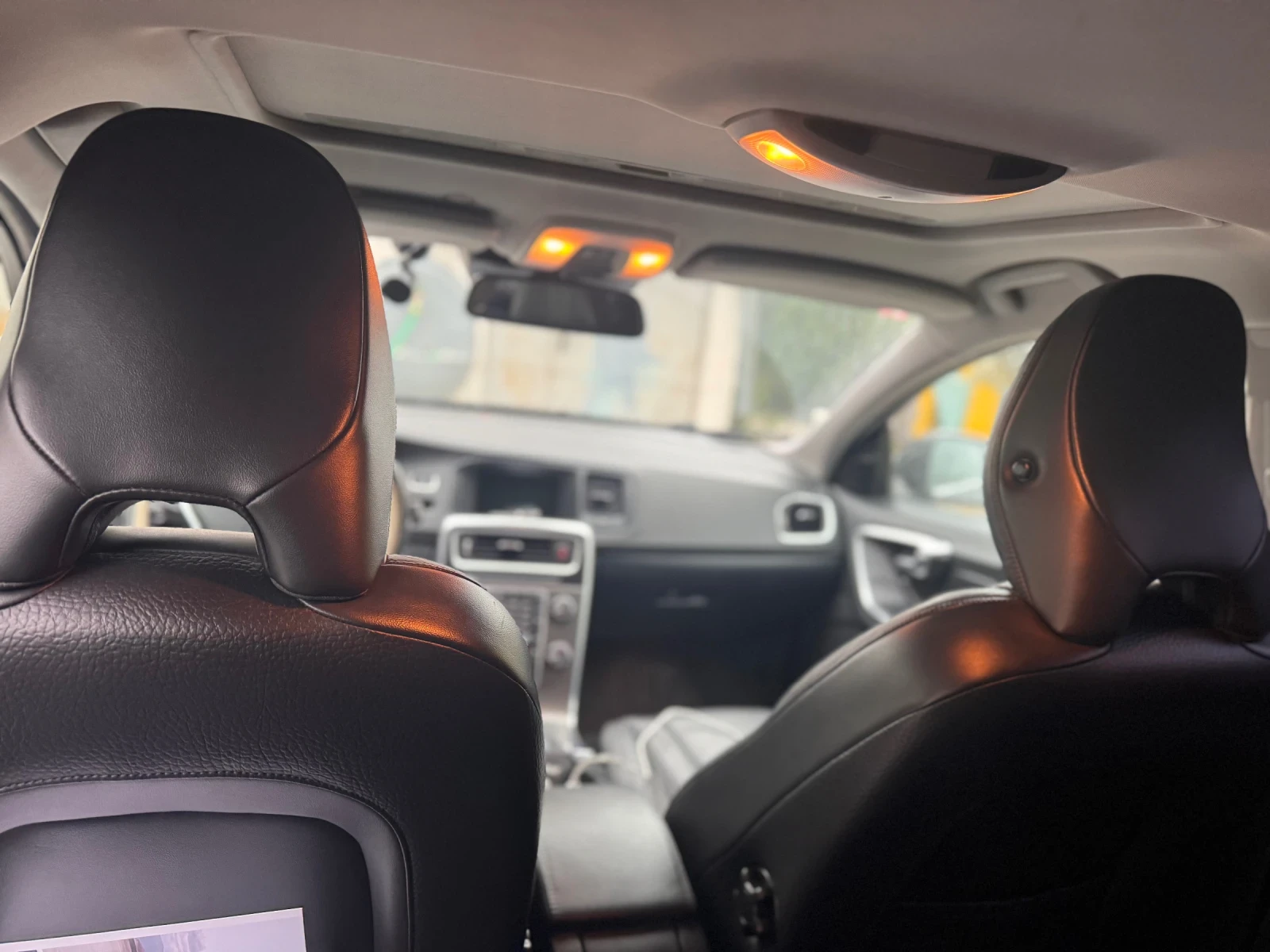 Volvo V60 T6 - изображение 10