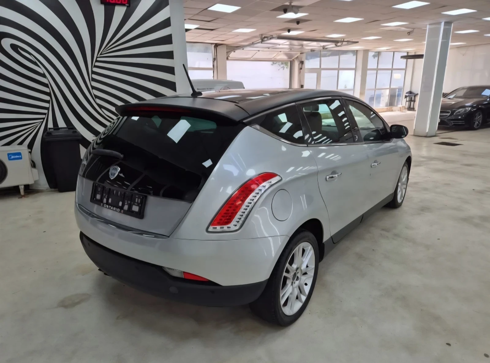 Lancia Delta 1.9Twin Turbo 190hp - изображение 3