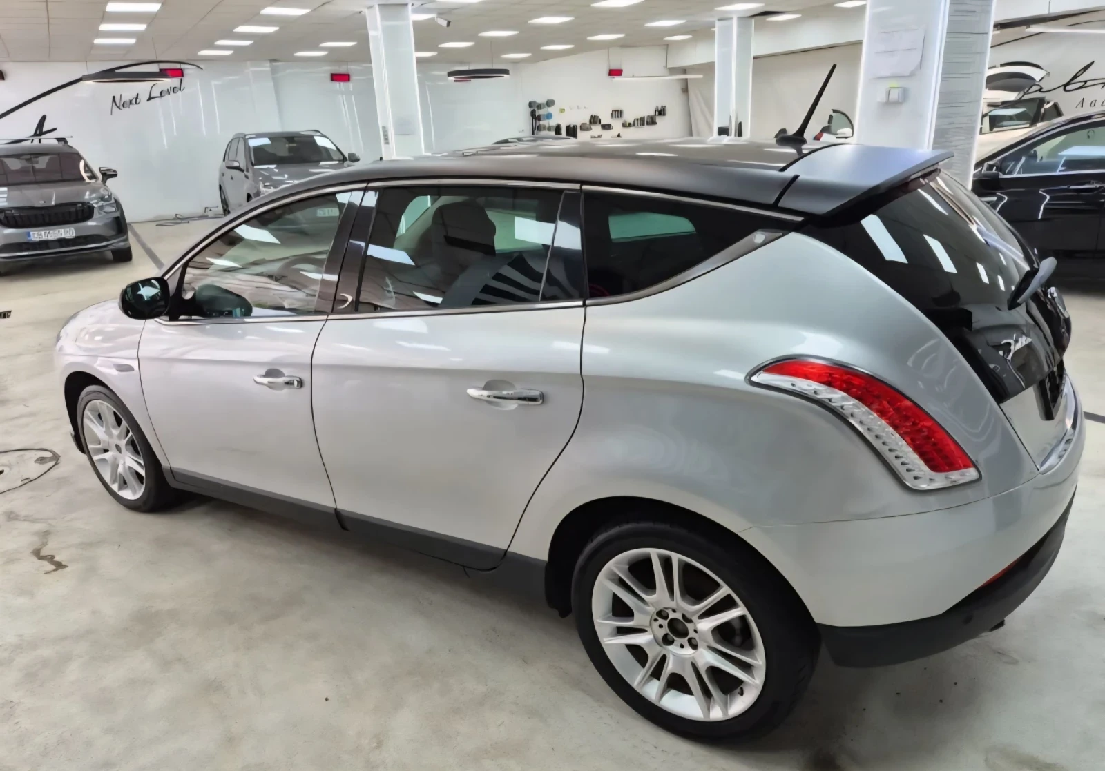 Lancia Delta 1.9Twin Turbo 190hp - изображение 5