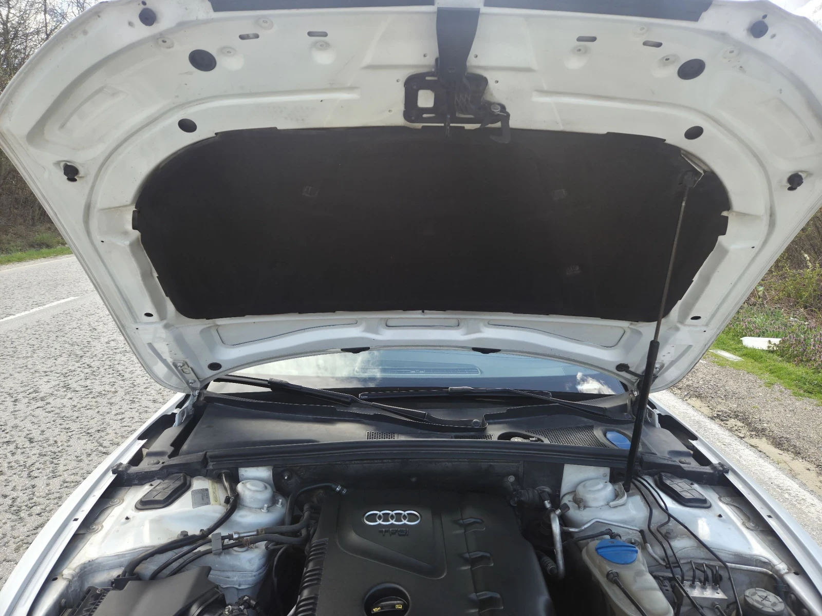 Audi A5 2.0TFSI, снимка 11 - Автомобили и джипове - 54133735