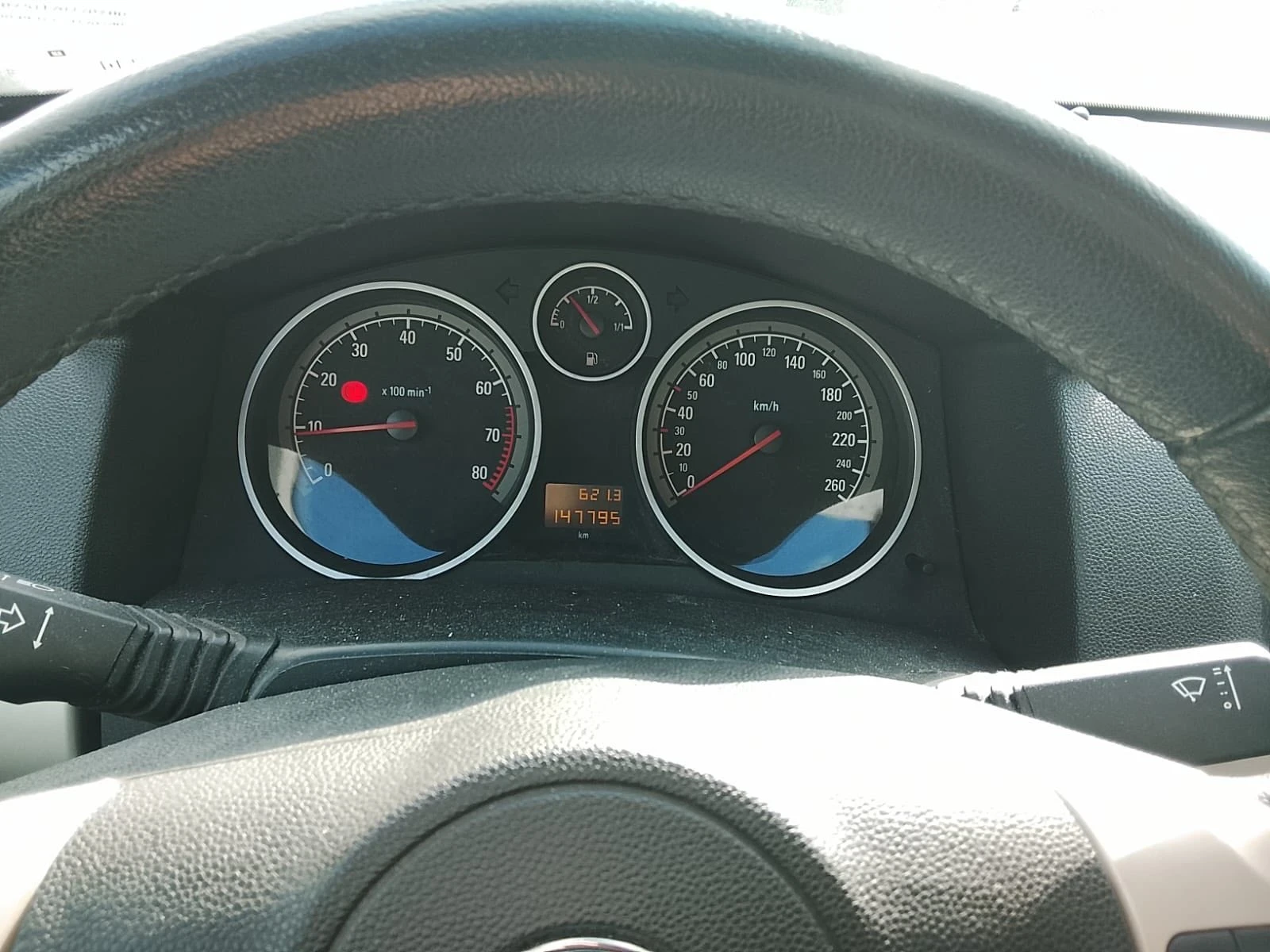 Opel Astra 1, 6i 115kc 147700km, снимка 4 - Автомобили и джипове - 54527922