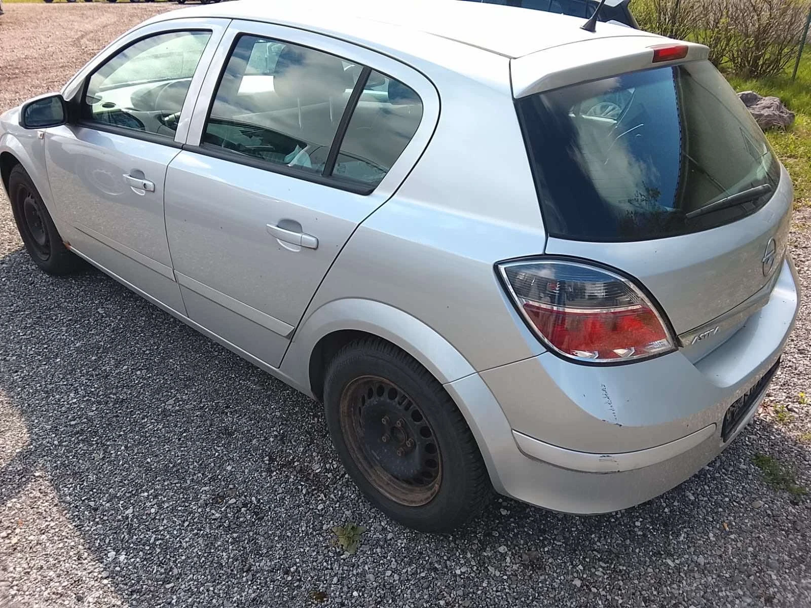 Opel Astra 1, 6i 115kc 147700km, снимка 2 - Автомобили и джипове - 54527922
