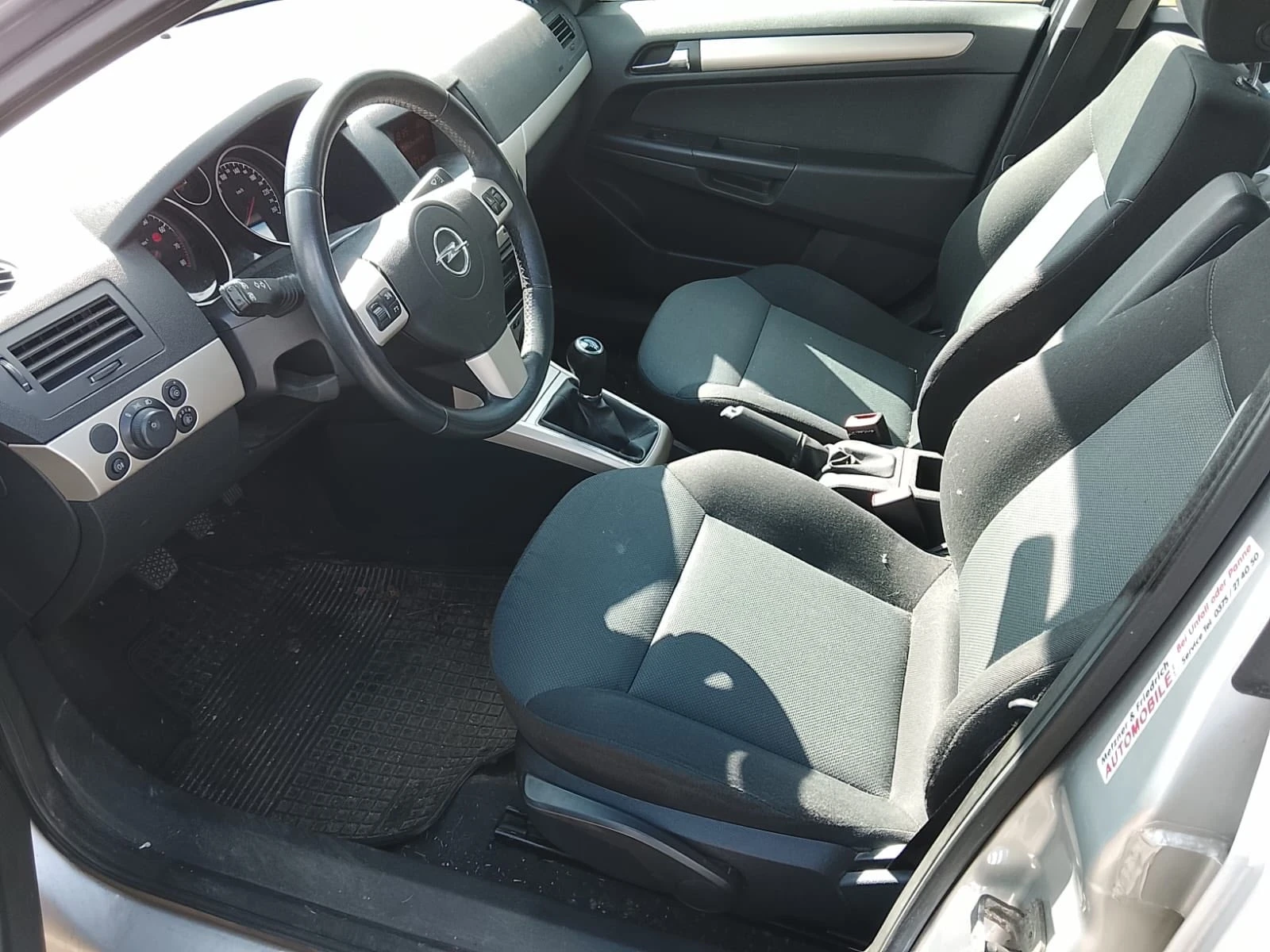 Opel Astra 1, 6i 115kc 147700km, снимка 5 - Автомобили и джипове - 54527922