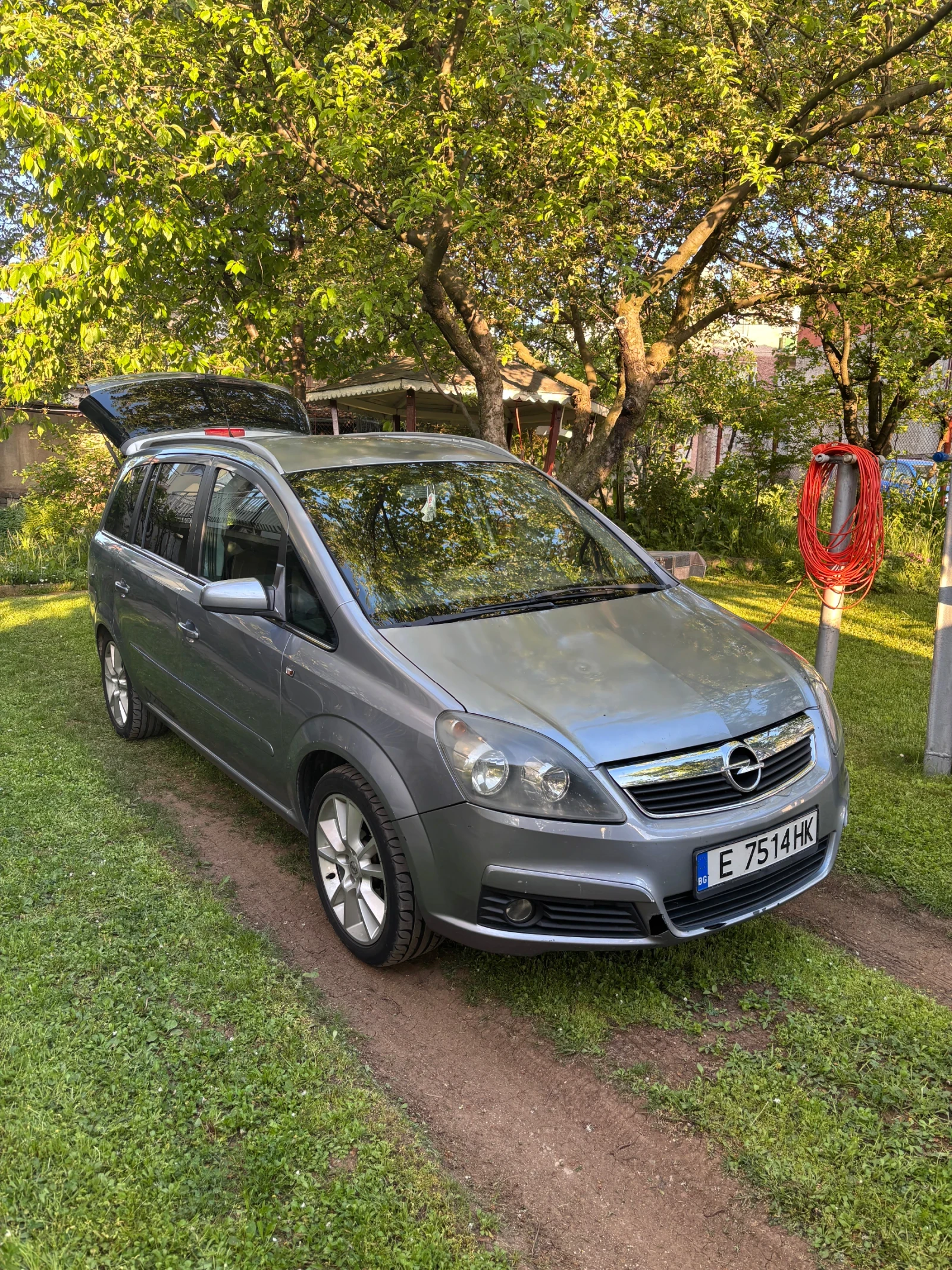 Opel Zafira