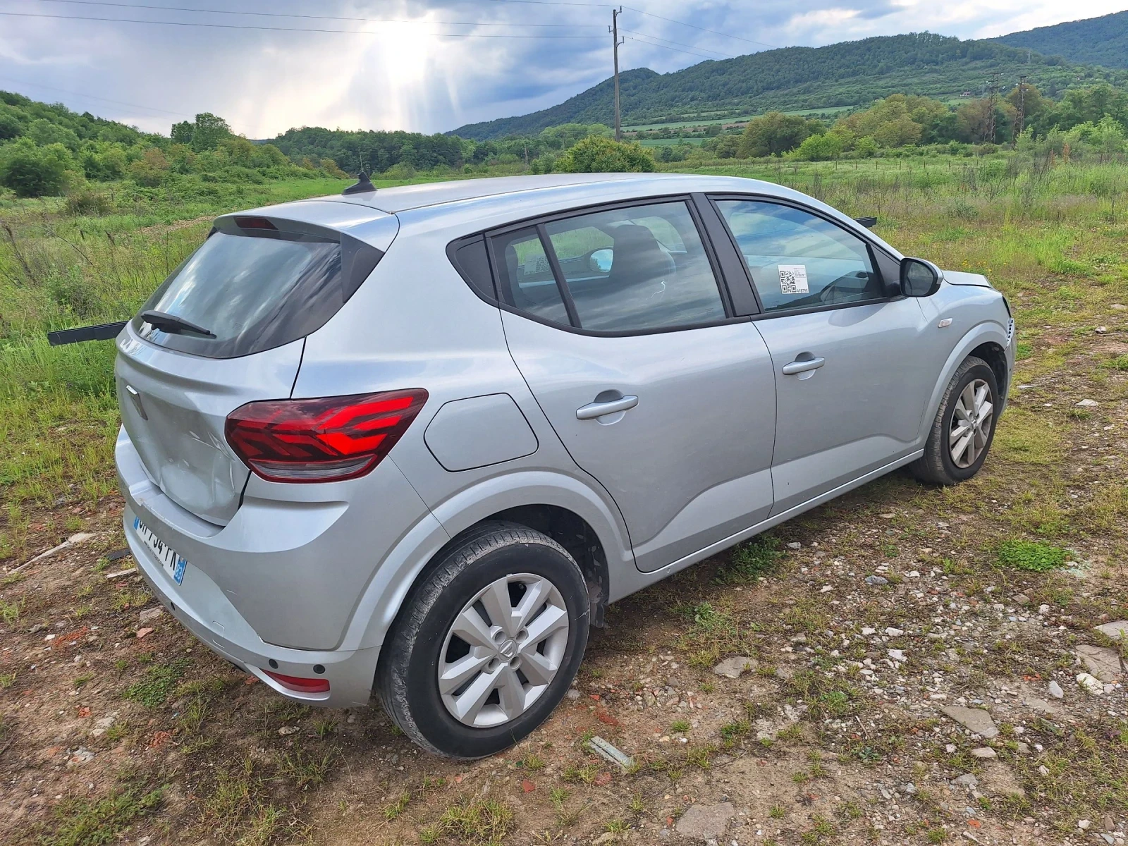 Dacia Sandero 1.0TCE  AVTOMATIK EURO6 , снимка 5 - Автомобили и джипове - 54570303