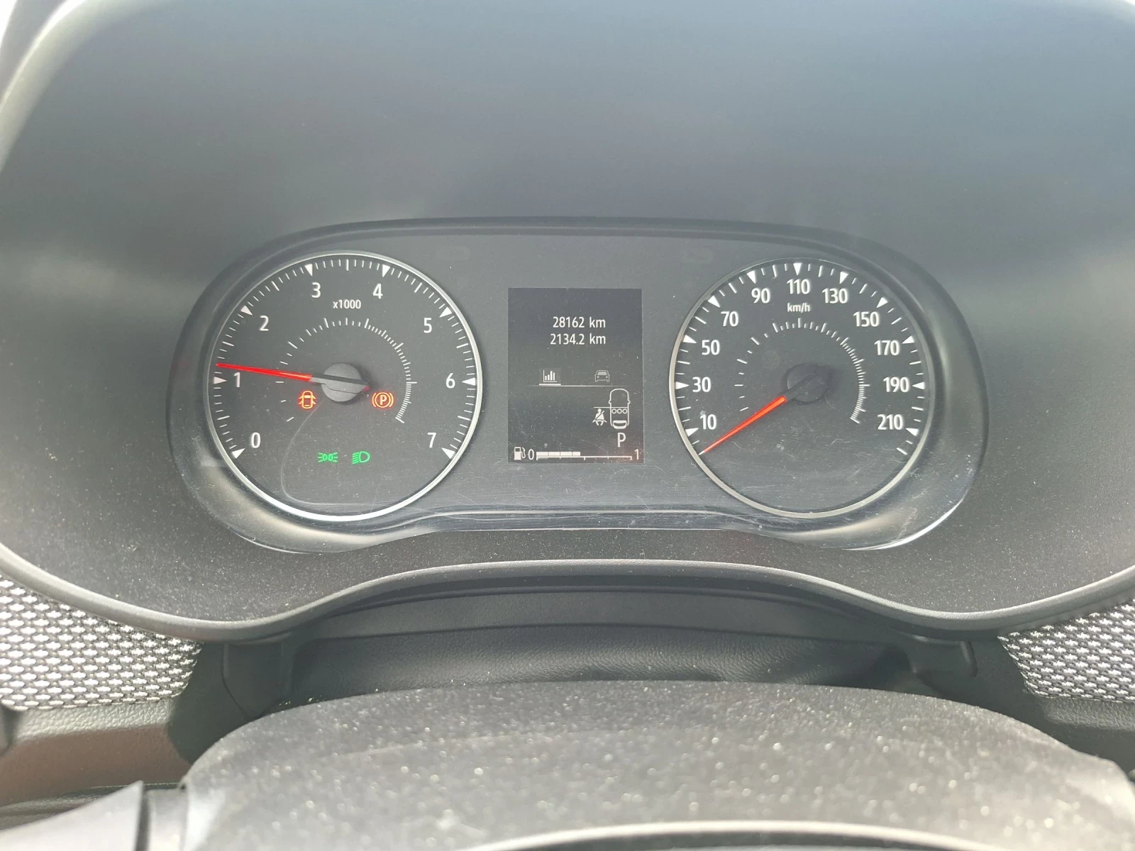 Dacia Sandero 1.0TCE  AVTOMATIK EURO6 , снимка 12 - Автомобили и джипове - 54570303